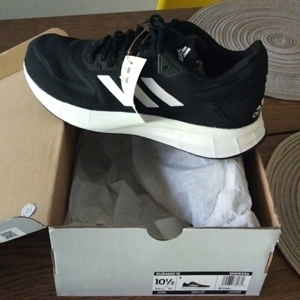 adidas DURAMO 10
